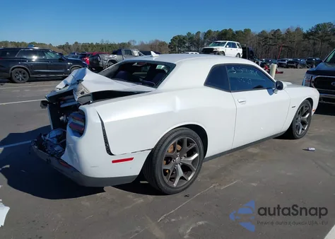 2015 Dodge Challenger R/T from USA, damaged, VIN 2C3CDZAT8FH710240